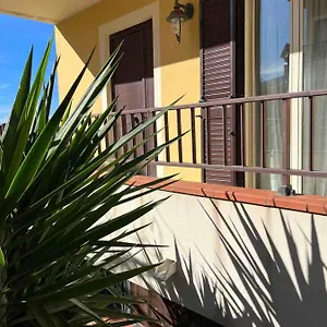 https://rosys-house.sicilyhotelsitaly.net
