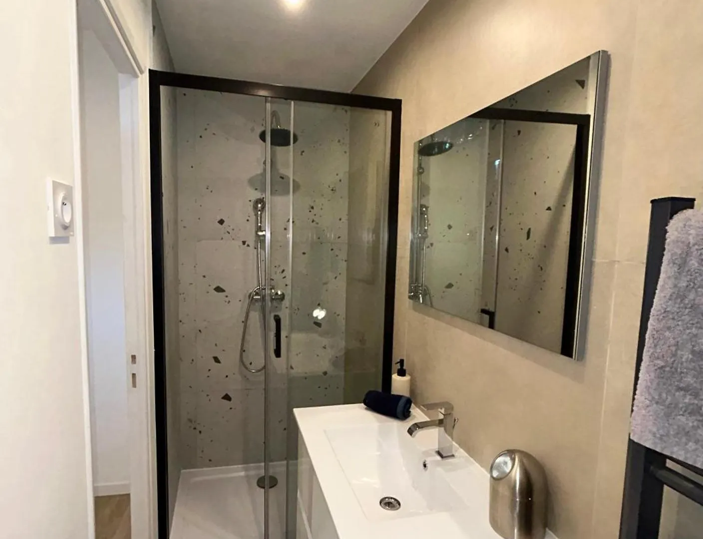 Appartamento 3 Pieces Renove Suquet Cannes 0*,